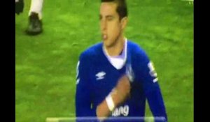 Liverpool - Everton: Funes Mori semble fier de son agression sur Divock Origi