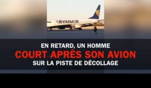 En retard, un homme court après son avion sur la piste de décollage