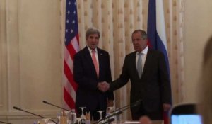 Moscou: John Kerry rencontre Sergueï Lavrov