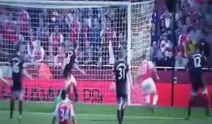 Arsenal - Man U: les deux  superbes goals d'Alexis Sanchez