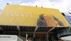 Cazeneuve : "Un risque plus élevé que jamais" au Festival de Cannes