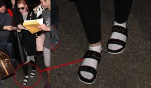 Iggy Azalea fait un faux-pas en portant des chaussettes avec des sandales
