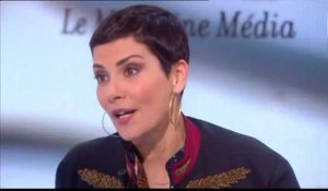Cristina Cordula juge le look d'Ophélie Meunier dans Le Tube