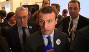 Le ministre français de l'Economie Macron à la foire de Hanovre