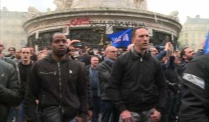 Rassemblements inédits de policiers contre la "haine anti-flics"