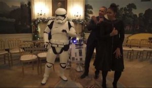 Le couple Obama danse avec les personnages de "Star Wars"