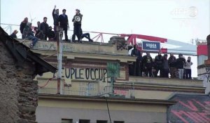 Loi travail: la police déloge des opposants à Rennes