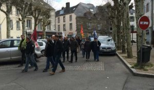 Manifestation à Carhaix : 180 personnes contre la loi travail