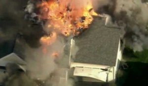 Une maison explose en direct à la télévision américaine !