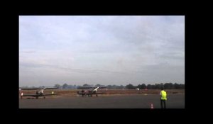 Course avion contre proto à l'aérodrome du Mans