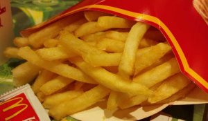 McDonald's teste le concept des frites à volonté