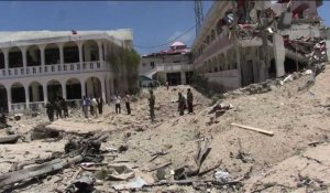 Mogadiscio: 5 morts dans un attentat-suicide contre un hôtel