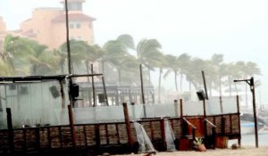 Mexique: l'ouragan Newton fait deux morts