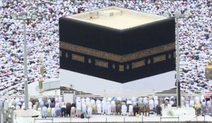 Hajj: une marée humaine pour la grande prière à La Mecque