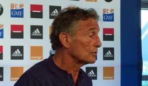 XV de France - Guy Novès: "Il y a une vraie connivence entre l'équipe de France et les clubs"