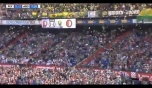 Les supporters de La Haye lancent des centaines de peluches dans le stade pour des enfants malades (vidéo)
