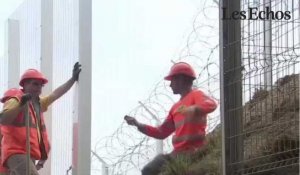 Calais : la construction du mur commence