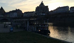 Croisière nocturne sur la Mayenne 