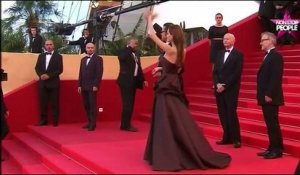 Angelina Jolie et Brad Pitt divorcés : Les deux acteurs signent un premier accord (Vidéo)