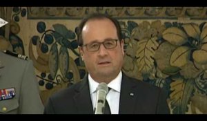 Hollande rappelle le «devoir moral» de l'Europe envers le Grèce