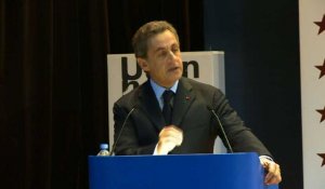 Sarkozy: la Russie, "incontournable" dans le dossier syrien