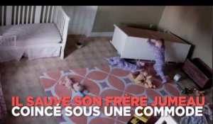 Un enfant de deux ans sauve son jumeau coincé sous une armoire