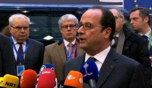 Dette grecque: Hollande veut qu'Athènes soit "traité dignement"
