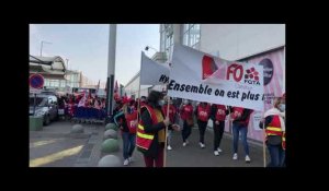 Grève des salariés de Carrefour au Mans