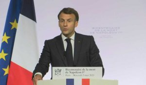Commémoration de Napoléon: Macron contre tout "procès anachronique"