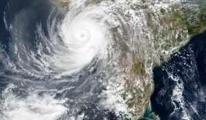 Inde : Tauktae rétrogradé en tempête cyclonique, a fait au moins 20 morts