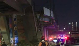 Un pont de Mexico effondré au passage d'un métro