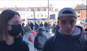 Protestation des lycéens devant le rectorat d'Amiens