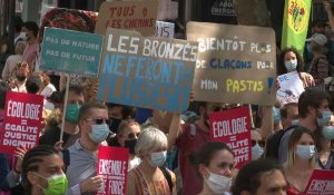 Manifestions pour le climat dans toute la France