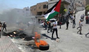 Cisjordanie: des Palestiniens lancent des pierres vers les forces israéliennes
