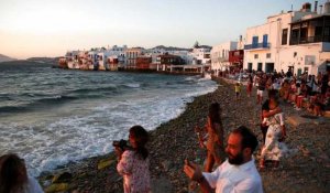 Mykonos : ce n'est pas encore l'heure de la fête, mais les touristes reviennent