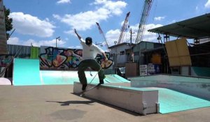 Tokyo : Un skateur japonais aveugle à 95 % pratique son sport autrement