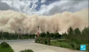 Tempête de sable en Chine : une ville engloutie par la poussière