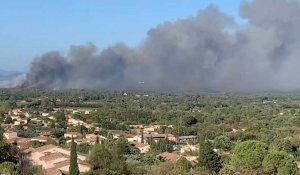Feu violent sur la Côte d'Azur, des milliers de personnes évacuées