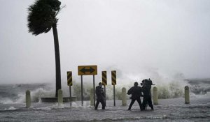 L'ouragan Ida, qualifié d'"extrêmement dangereux", a touché terre en Louisiane