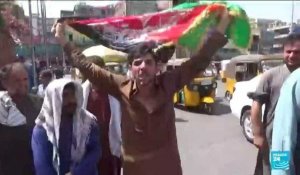 Des Afghans défient les talibans, le fils de Massoud appelle à la résistance