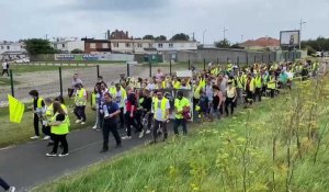Ce samedi, une centaine de personnes a rendu hommage à Kevin, Gilets jaune de Calais