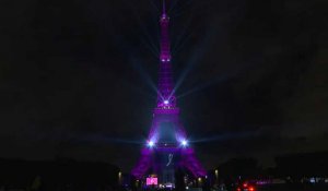 Octobre rose: la tour Eiffel en rose pour lutter contre le cancer du sein