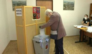 République tchèque: début du vote pour les élections législatives
