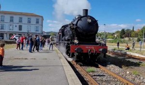 Gard: Nouveau départ en gare d'Alès de la locomotive à vapeur (140 C 27)  