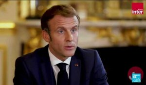 Emmanuel Macron tente d'apaiser les tensions diplomatiques avec l'Algérie