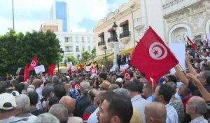Tunisie: le pays se dote d'un nouveau gouvernement