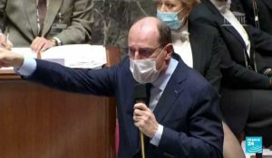 Passe vaccinal : Castex fustige le "coup politique", "pas responsable" des LR