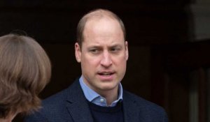 Le prince William embarrassé par une question sur le prince Andrew
