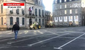 VIDÉO. Saint-Brieuc. Les tracteurs sont arrivés devant la préfecture des Côtes-d’Armor