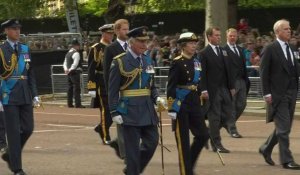 La Reine Elizabeth II quitte Buckingham Palace pour la dernière fois